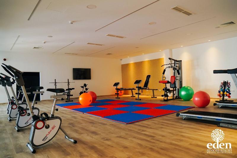 Eden Resort Wellness Rehabilitation Terszefánu Kültér fotó